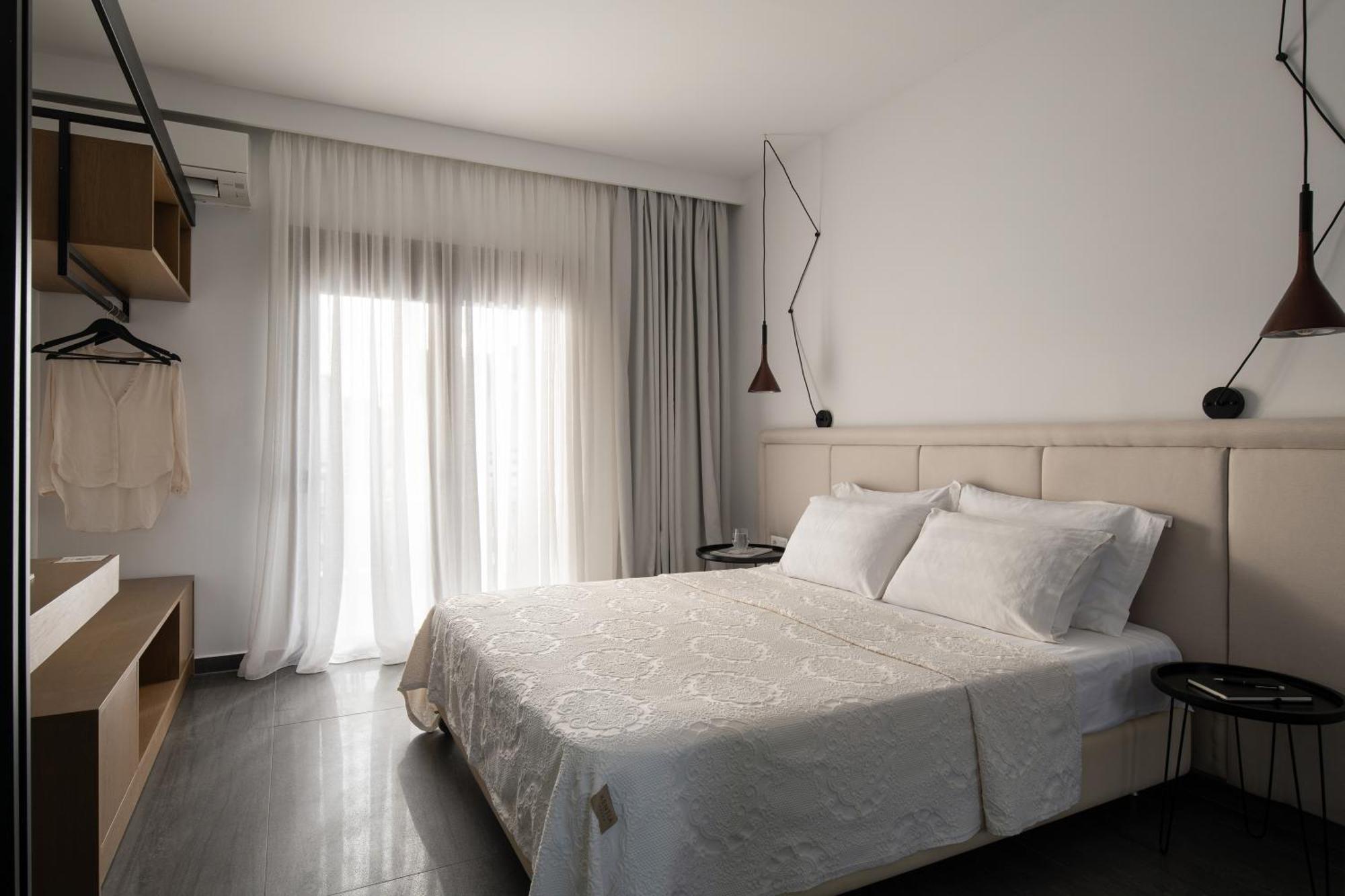 Assano Seafront Luxury Apartment Nikiti  Exterior photo